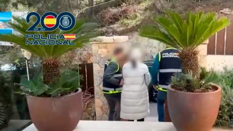 La Policía Nacional detiene a tres personas que actuaban como testaferros para evitar el embargo de bienes de lujo tras la guerra de Ucrania