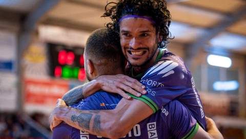 Misión cumplida en Noia (0-2)