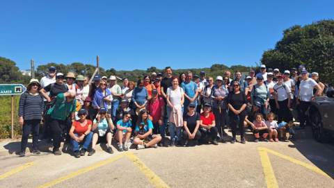Ruta naturalista per la Punta de n'Amer amb més de 80 participants