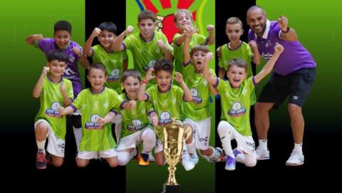 El Fisiomedia Manacor firma un fin de semana brillante con victorias destacadas del juvenil y del primer equipo