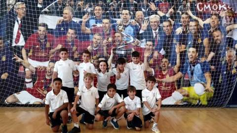 Podi estatal per al Benjamí Cafès Samba i convocatòries amb la Selecció Espanyola