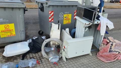 L’incivisme torna a deixar la seva empremta als carrers de Manacor