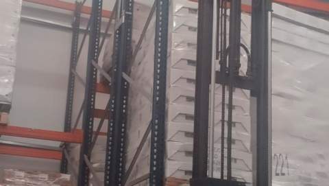 El Govern intervé 1.400 quilos de carn de pollastre al port per greus deficiències en el transport