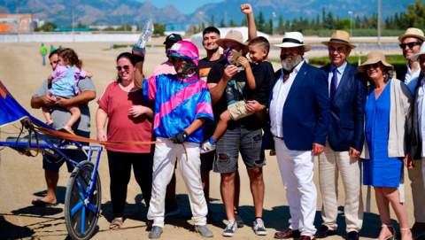 Helios Pierji, amb Joan Antoni Riera, guanya el Grand Prix des Baleares en la jornada especial «Chapeau, sa Roqueta» pel 20è aniversari de la prova internacional