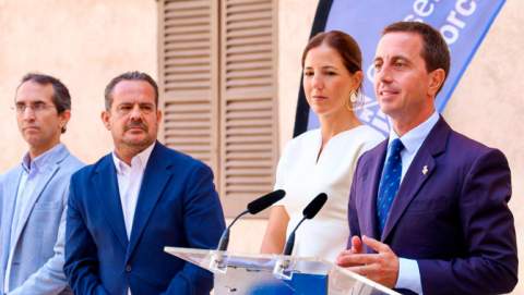 El Consell de Mallorca fijará este otoño el techo de entrada de vehículos y de coches de alquiler para la próxima temporada