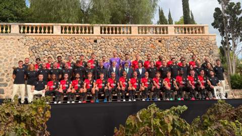 El Consell de Mallorca recibe el RCD Mallorca en la finca pública de Raixa para hacer la fotografía oficial de la temporada