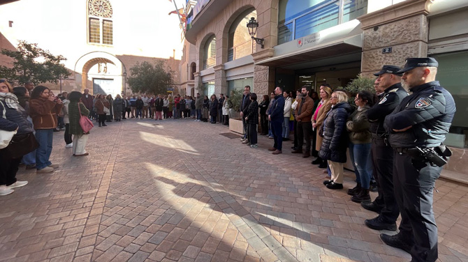 25N a Manacor: compromís institucional, creació col·lectiva i mobilització ciutadana per reclamar una vida lliure de violències masclistes