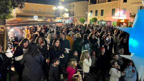 La V Fira de Producte, Comerç i Entitats Locals encén l’esperit nadalenc a Sant Llorenç des Cardassar